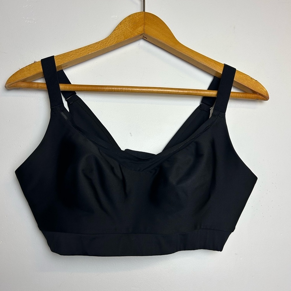 Chantelle women’s Bra Size S No padded Lightweight Black Comfortable